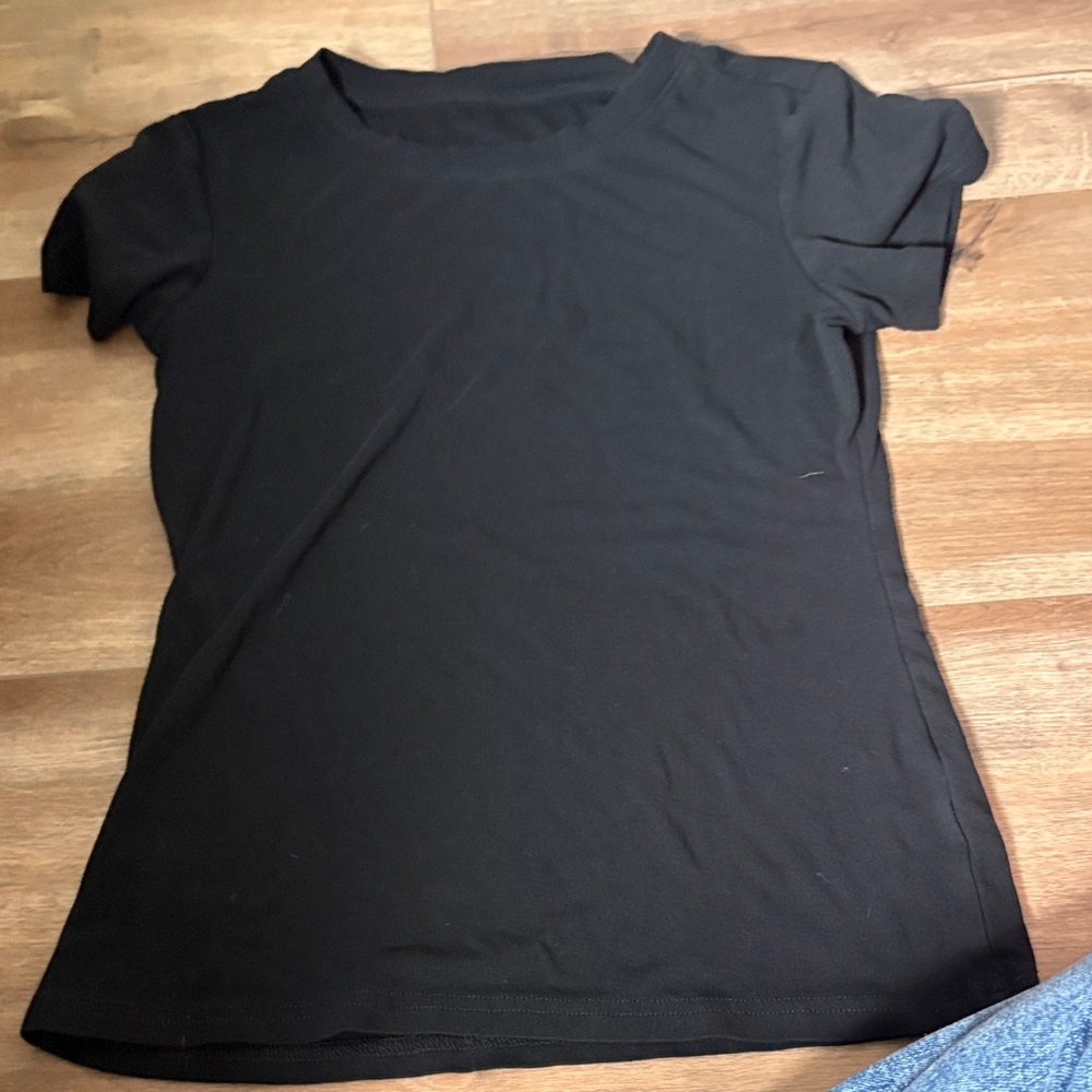 Elegant Black Short Sleeve Women's Tee